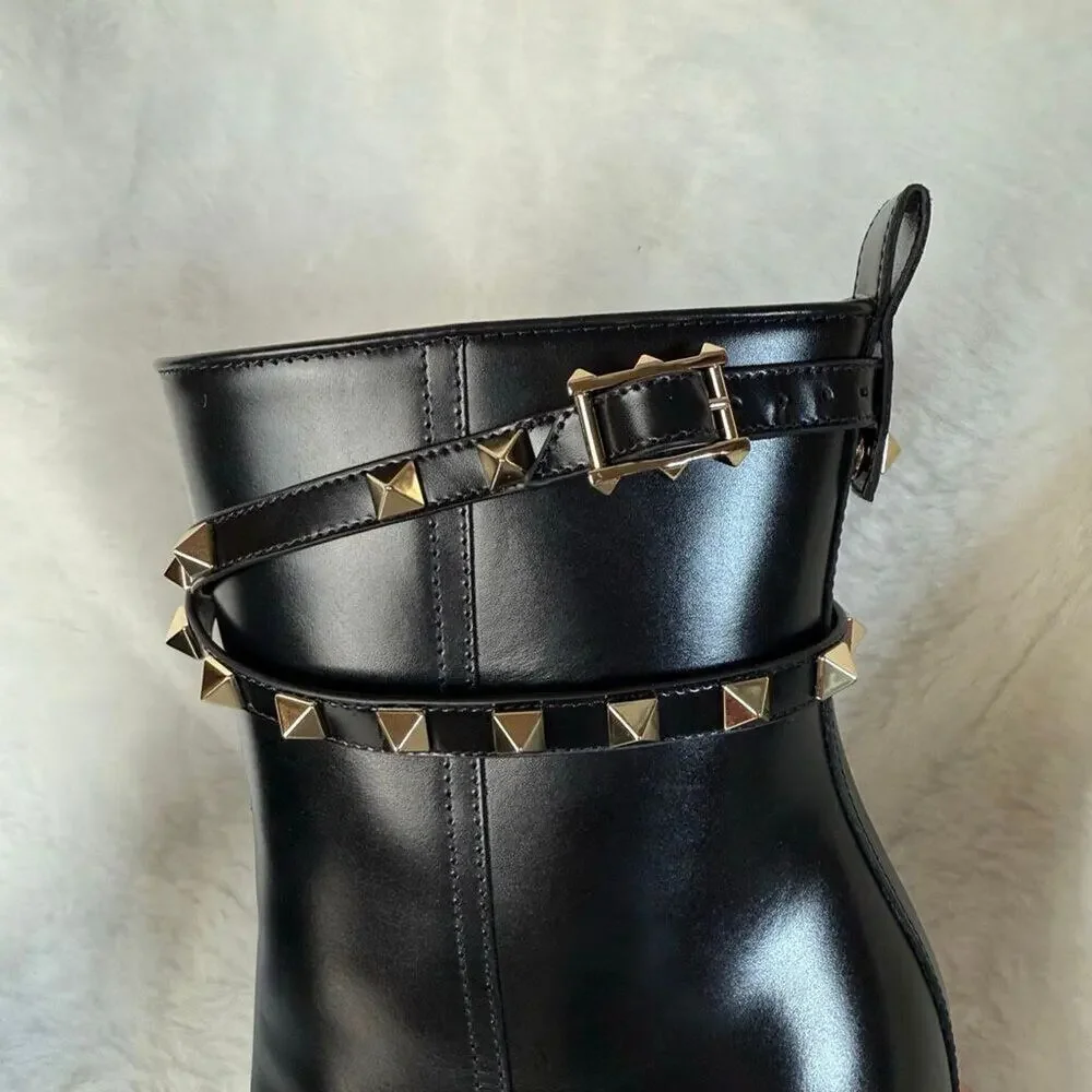 Valentino Garavani Rockstud Calfskin Western Ankle Booties